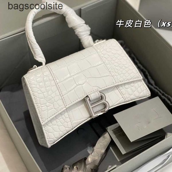 messenger balenciga bag designer 2023 crocodile hourglass leather women's handbag color bags k2pq
messenger balenciga bag designer 2023 crocodile hourglass leather women's handbag color bags k2pq