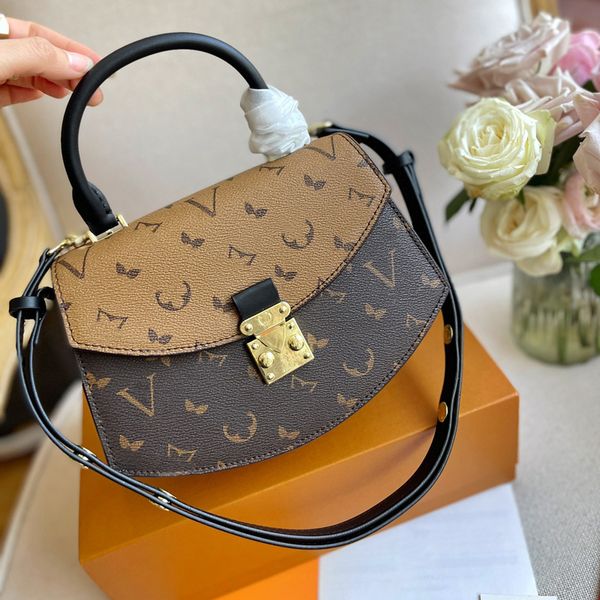 new women designer shoulder bags street fashion saddle letters handbags womens casual purse crossbody wallet bag d2210252f
new women designer shoulder bags street fashion saddle letters handbags womens casual purse crossbody wallet bag d2210252f