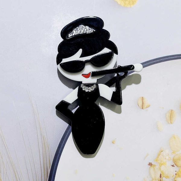 pins brooches acrylic famous actor figure accessories smoking cigarette holder party casual brooch pin gifts l221024, Gray 
pins brooches acrylic famous actor figure accessories smoking cigarette holder party casual brooch pin gifts l221024, Gray