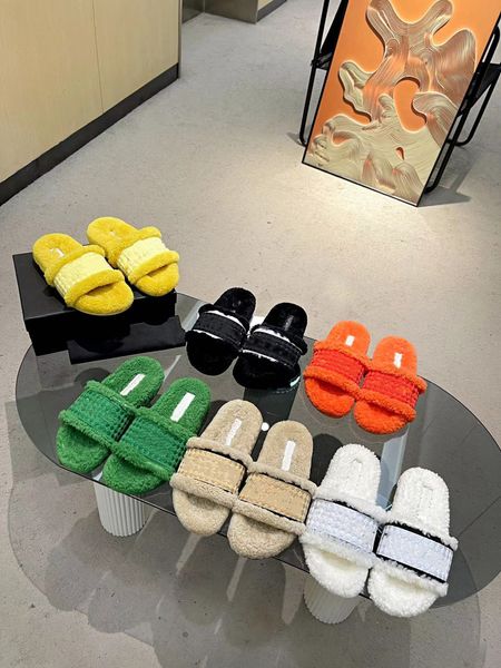the latest woolen slides slippers for autumn 2022 three-dimensional logog embroidery technique size 35-42, Black
the latest woolen slides slippers for autumn 2022 three-dimensional logog embroidery technique size 35-42, Black