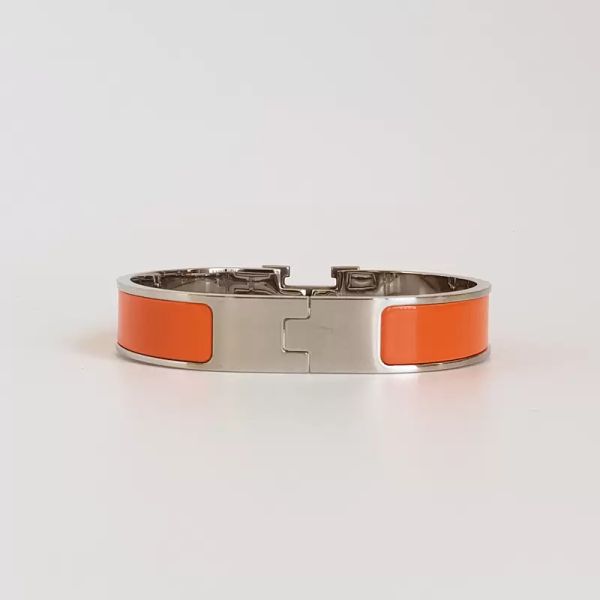 luxury design cuff bracelet 12mm titanium steel sliver buckle bracelet fashion jewelry gift men and women bracelets size 17/19, White
luxury design cuff bracelet 12mm titanium steel sliver buckle bracelet fashion jewelry gift men and women bracelets size 17/19, White