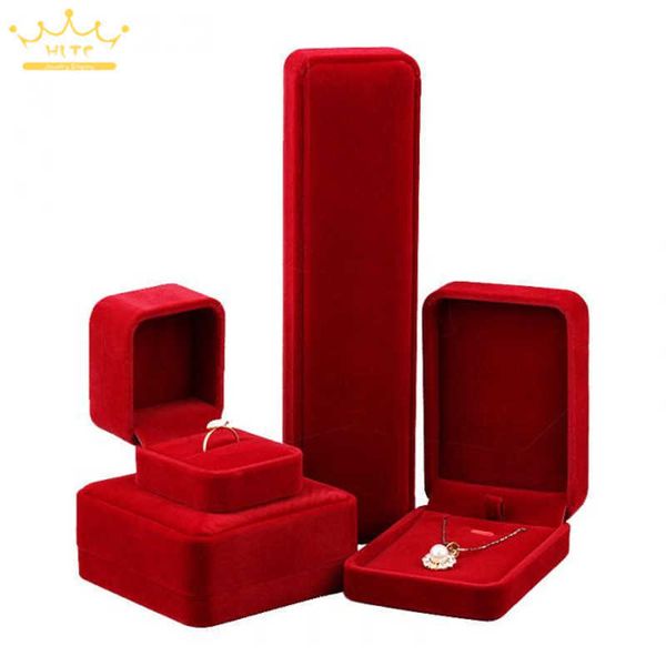jewelry boxes new red cashmere ring pendant bracelet necklace jewelry packaging display box l221021, Black;white
jewelry boxes new red cashmere ring pendant bracelet necklace jewelry packaging display box l221021, Black;white