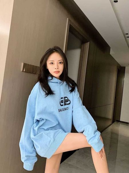 balencaigass hoodies lock classic star red sweater men women, Black
balencaigass hoodies lock classic star red sweater men women, Black