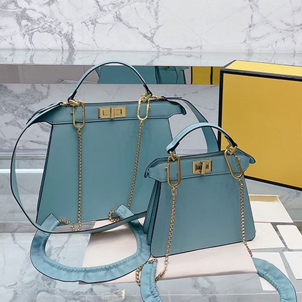 designer totes bag women chain shoulder bags genuine leather crossbody handbags fashion hardware letters envelope tote internal compartment
designer totes bag women chain shoulder bags genuine leather crossbody handbags fashion hardware letters envelope tote internal compartment