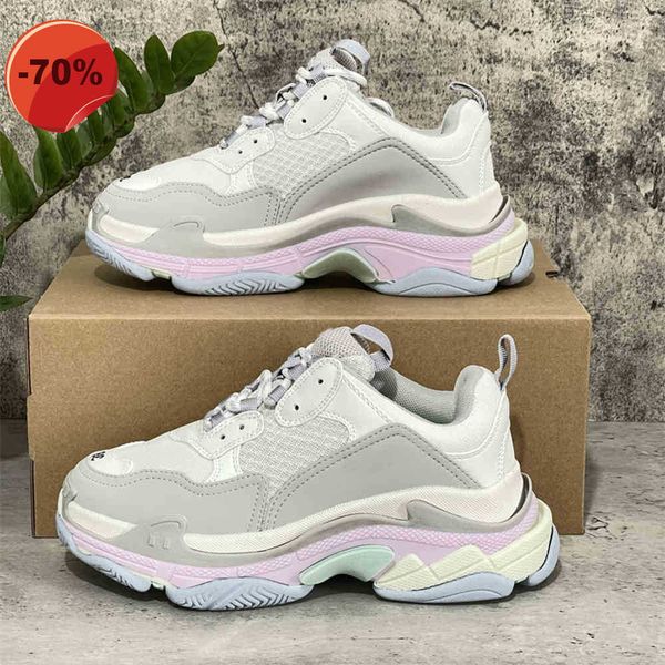 factory direct paris triple s casual dad shoes mens womens track black white gym red grey platform lovers sneakers eur 36-45 yemianbu
factory direct paris triple s casual dad shoes mens womens track black white gym red grey platform lovers sneakers eur 36-45 yemianbu