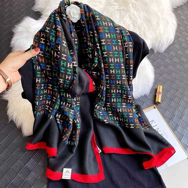 classic scarf 2023 new cotton and linen scarves for women autumn winter east gate same letter printed shawl, Blue;gray
classic scarf 2023 new cotton and linen scarves for women autumn winter east gate same letter printed shawl, Blue;gray