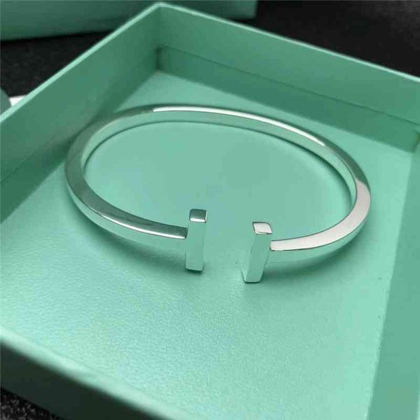silver bracelet 999 full solid letter t smooth opening men and women's couple jewelry new, Black
silver bracelet 999 full solid letter t smooth opening men and women's couple jewelry new, Black