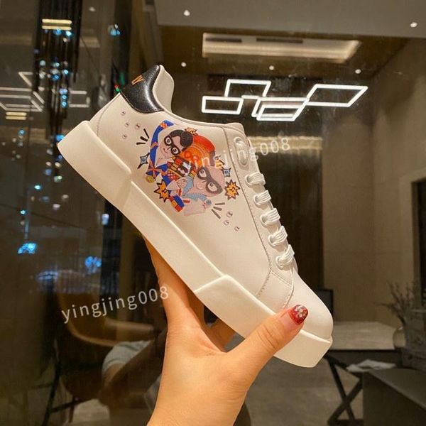 2022 the latest men's sports shoes in simple and fashionable comfortable and breathable light on the upper foo dgs'dolc'gabba, Black
2022 the latest men's sports shoes in simple and fashionable comfortable and breathable light on the upper foo dgs'dolc'gabba, Black