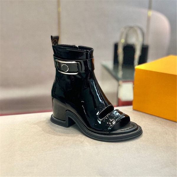women casual cool boot side zipper mid heel short boots exclusive cloth fashion booties size 35-39, Black
women casual cool boot side zipper mid heel short boots exclusive cloth fashion booties size 35-39, Black