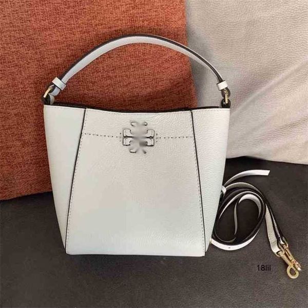women bagsburchs torys designer handbags bucket s bag leather mcgraw veratile deformation hand women trend ingle houlder meenger bag kth3
women bagsburchs torys designer handbags bucket s bag leather mcgraw veratile deformation hand women trend ingle houlder meenger bag kth3