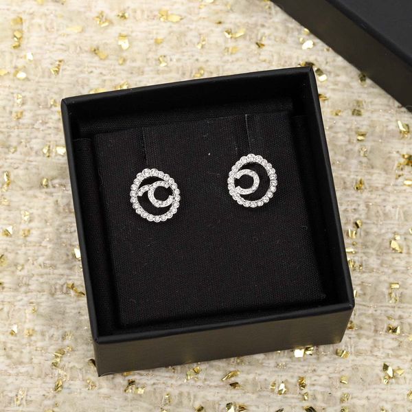 2022 luxury quality round shape charm stud earring with diamond in platinum color plated have box stamp ps3437a, Golden
2022 luxury quality round shape charm stud earring with diamond in platinum color plated have box stamp ps3437a, Golden