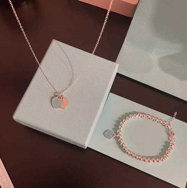 luxury beading bracelets women designer heart-shaped pendant necklace 925 silver jewelry suit womens jewellery collarbone chain
luxury beading bracelets women designer heart-shaped pendant necklace 925 silver jewelry suit womens jewellery collarbone chain