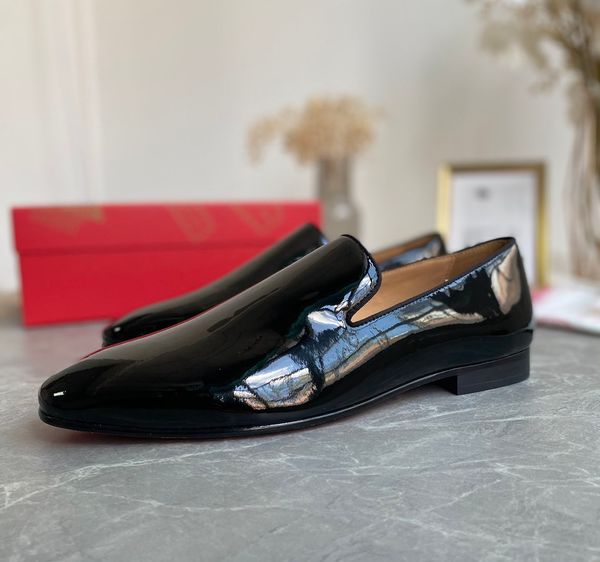 new square toe men oxford designer brand black patent leather slip on wedding dress shoes fashion business loafers 38-45 flat shoes
new square toe men oxford designer brand black patent leather slip on wedding dress shoes fashion business loafers 38-45 flat shoes