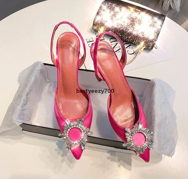 shoe amina muaddi 2021 high-e sale-quality begum crystal-embellished satin slingback pumps crystal elasticated slingback strap shoe aew, Black
shoe amina muaddi 2021 high-e sale-quality begum crystal-embellished satin slingback pumps crystal elasticated slingback strap shoe aew, Black
