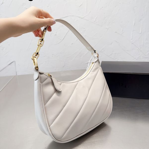 designer bags women luxry bags cool girl underarmbag classic crossbag fashion nurse package luxury removable adjustable straps shoulderbag
designer bags women luxry bags cool girl underarmbag classic crossbag fashion nurse package luxury removable adjustable straps shoulderbag