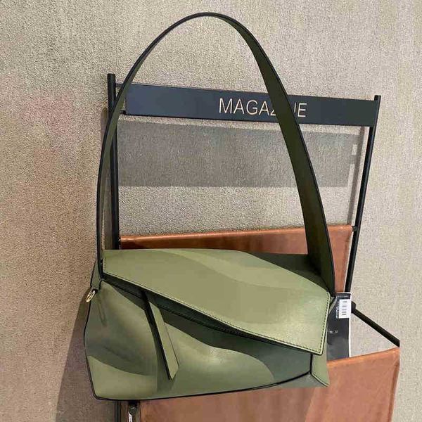 designer luxury women bag lowe handbags totes womens crossbody loulous puzzle handbag loweitys 5acubi shoulder fashion capacity versatile ba
designer luxury women bag lowe handbags totes womens crossbody loulous puzzle handbag loweitys 5acubi shoulder fashion capacity versatile ba