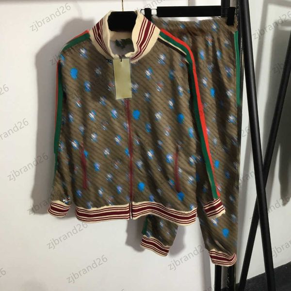 womens two piece pants autumn winter tracksuites cartoon print stand collar long sleeve zippered jacket elastic stripe high waist trousers w, White
womens two piece pants autumn winter tracksuites cartoon print stand collar long sleeve zippered jacket elastic stripe high waist trousers w, White