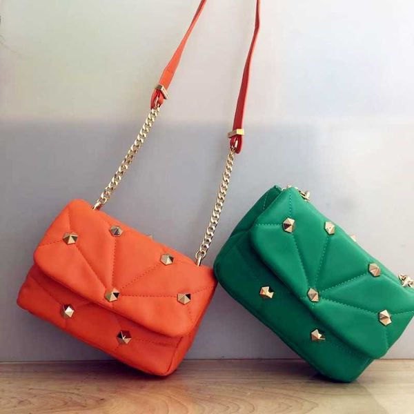 za brand women shoulder bags luxury soft leather ladies small square bag rivet quilted handbags crossbody female purse
za brand women shoulder bags luxury soft leather ladies small square bag rivet quilted handbags crossbody female purse
