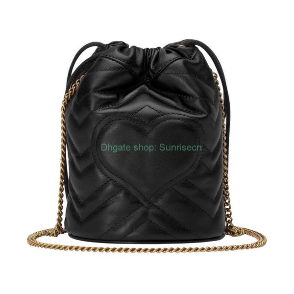 fashion chain handbag one shoulder crossbody women bags coin purse drawstring design bucket bag small women storage wallet inlaid with gold
fashion chain handbag one shoulder crossbody women bags coin purse drawstring design bucket bag small women storage wallet inlaid with gold
