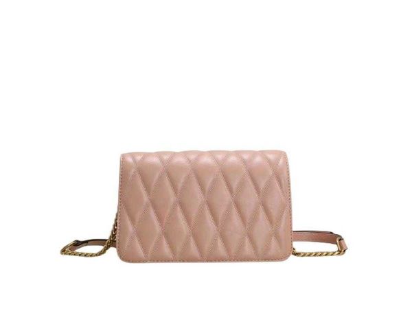 classic women chain flap bag shoulder bags fashion shopping satchels luxury designer purses made of italian imported lambskin crossbody, Red;black
classic women chain flap bag shoulder bags fashion shopping satchels luxury designer purses made of italian imported lambskin crossbody, Red;black