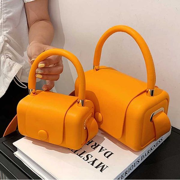 fashion women saddle luxury designer bags mini leather handbags and purses chic shoulder pouch spring dropshipping 2022
fashion women saddle luxury designer bags mini leather handbags and purses chic shoulder pouch spring dropshipping 2022