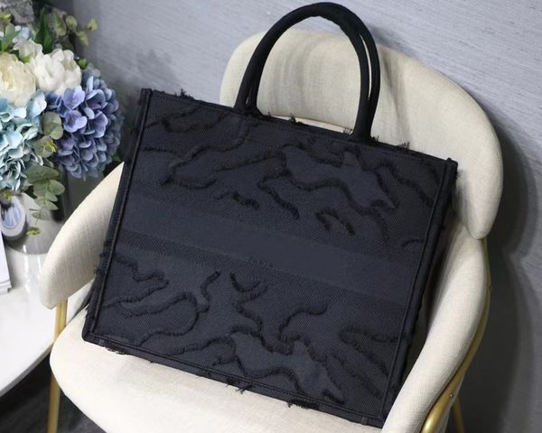 2022 new ladies' shopping bag high-end customized quality necessary for business trips and travel practical super spacious interior ful
2022 new ladies' shopping bag high-end customized quality necessary for business trips and travel practical super spacious interior ful