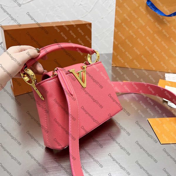 capucines mini leather shoulder bag handbag women lady tote crossbody designer s m59440 width about 21 cm
capucines mini leather shoulder bag handbag women lady tote crossbody designer s m59440 width about 21 cm