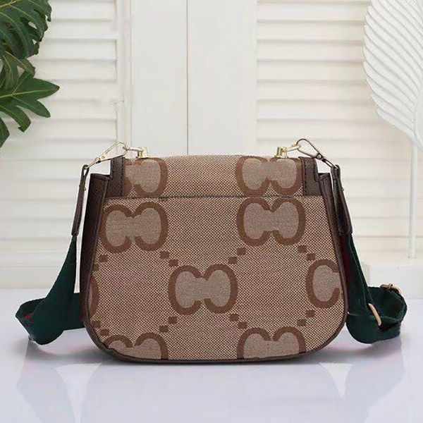 fashion shoulder bag designer messenger bags chain crossbody tote classic flap handbags women tote shopping handbag ladies envelope luxury c
fashion shoulder bag designer messenger bags chain crossbody tote classic flap handbags women tote shopping handbag ladies envelope luxury c