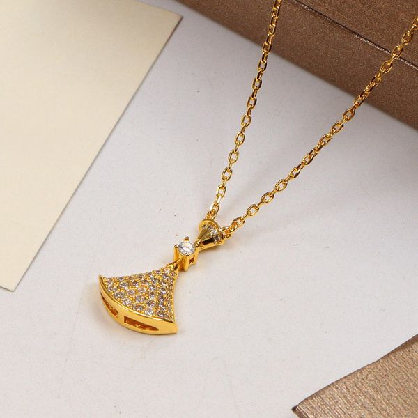 fashion luxury jewelry necklaces designers fan shape divas dream necklace diamonds small skirt female elegant jewelry for valentines day fad, Silver
fashion luxury jewelry necklaces designers fan shape divas dream necklace diamonds small skirt female elegant jewelry for valentines day fad, Silver
