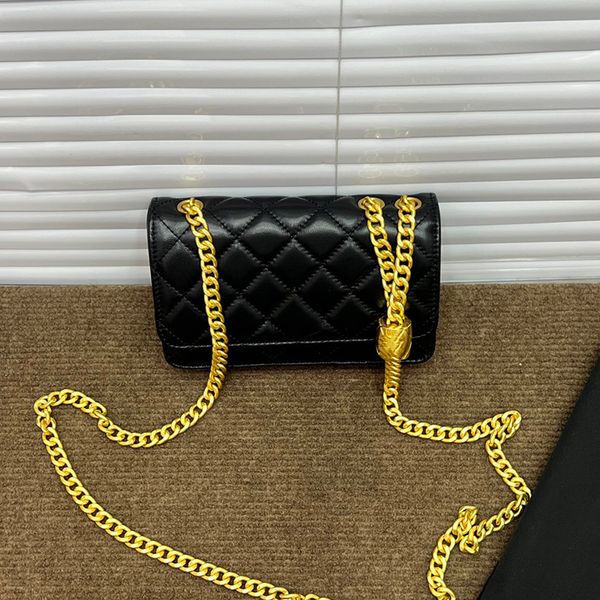 designer channel bags for women black cc handbag leather chain slant shoulder clutch flap totes bag double letters solid hasp waist square s
designer channel bags for women black cc handbag leather chain slant shoulder clutch flap totes bag double letters solid hasp waist square s