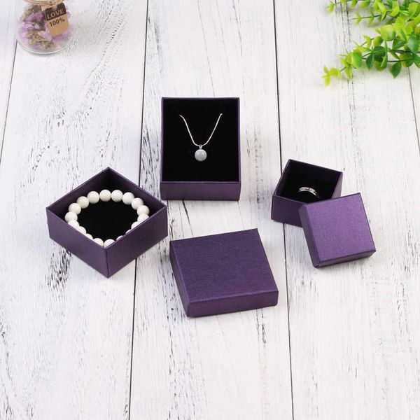 jewelry boxes 12pcs dark purple packaging craft paper gift for necklace earring bracelet rings diplay package storage case l221021, Black;white
jewelry boxes 12pcs dark purple packaging craft paper gift for necklace earring bracelet rings diplay package storage case l221021, Black;white