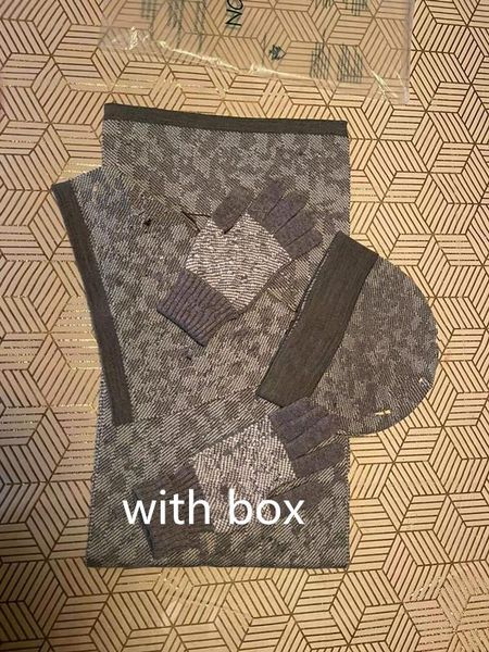 22ss fashion hats scarf set women winter wool scarfs designs shawl hat wools beanie wrap wop pzs onz, Blue;gray
22ss fashion hats scarf set women winter wool scarfs designs shawl hat wools beanie wrap wop pzs onz, Blue;gray