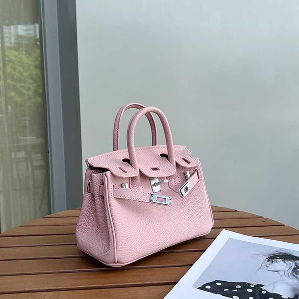 herme birkin women bags high class togo cowhide pink mini handheld small summer fashion versatile cross body women's trend large capaci
herme birkin women bags high class togo cowhide pink mini handheld small summer fashion versatile cross body women's trend large capaci