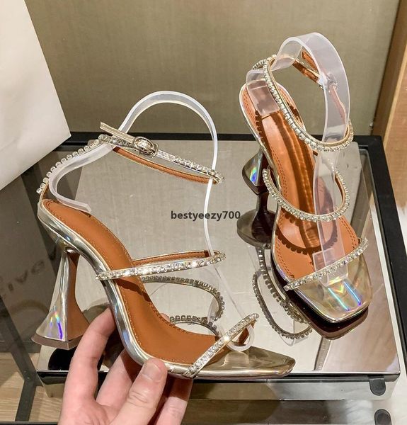 shoe amina muaddi luxury designer the crystal chaussures slippers sandals flat women flops nonslip shoes damen hausschuhe bag france ouw, Black
shoe amina muaddi luxury designer the crystal chaussures slippers sandals flat women flops nonslip shoes damen hausschuhe bag france ouw, Black