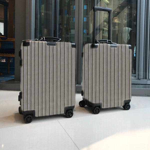 lulu suitcase joint development designer fashion bag boarding box large capacity travel leisure holiday trolley case
lulu suitcase joint development designer fashion bag boarding box large capacity travel leisure holiday trolley case