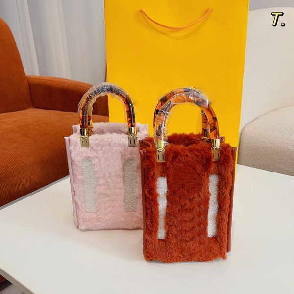 totes women handbag women winter lamb wool plush large capacity package shopping shoulder bags classic letter travel handbags 221026
totes women handbag women winter lamb wool plush large capacity package shopping shoulder bags classic letter travel handbags 221026