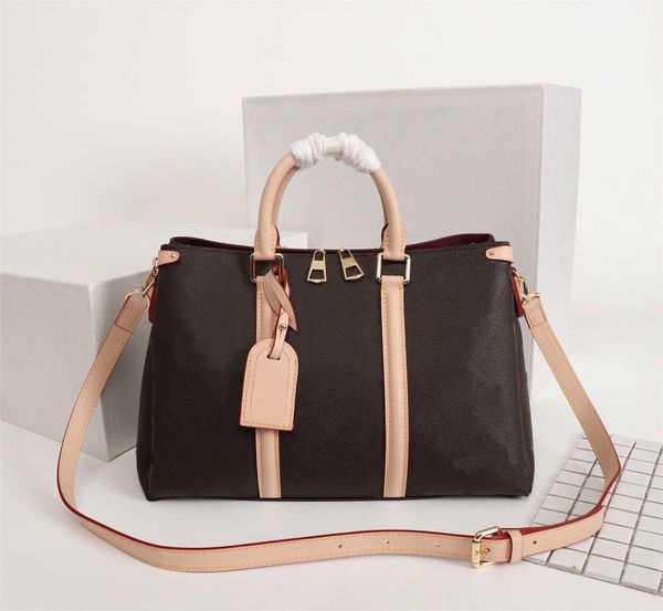 luxury open handbag high capacity tote designers bags functional bag letter flower pattern womens crossbody double zip leather shoulder, Red;black
luxury open handbag high capacity tote designers bags functional bag letter flower pattern womens crossbody double zip leather shoulder, Red;black