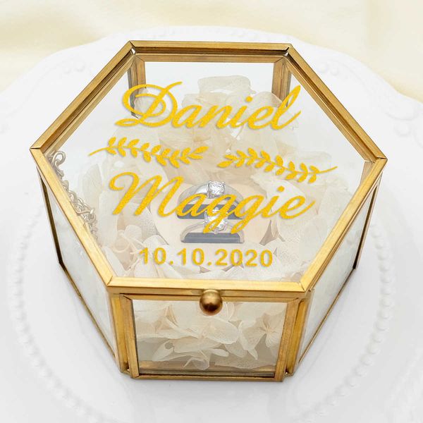 jewelry boxes custom eternal flower ring holder diy wedding hexagonal glass geometrical storage engagement gift l221021, Black;white
jewelry boxes custom eternal flower ring holder diy wedding hexagonal glass geometrical storage engagement gift l221021, Black;white