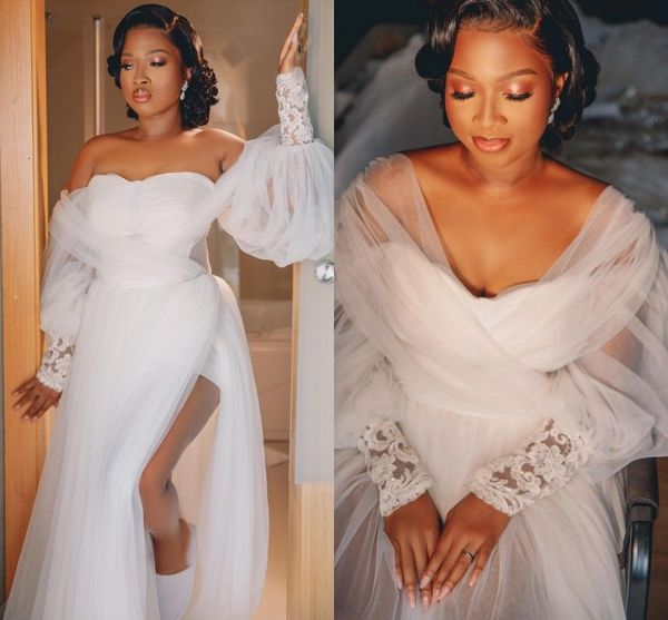 2023 long sleeves wedding dresses bridal gown lace applique a line off the shoulder side slit sweep train plus size custom made vestido de n, White
2023 long sleeves wedding dresses bridal gown lace applique a line off the shoulder side slit sweep train plus size custom made vestido de n, White
