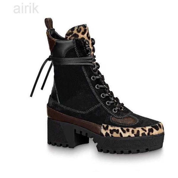 classic martin boots winter coarse heel women designer shoes 100% leather flamingos love medal desert boot lace up lady thick high, Black
classic martin boots winter coarse heel women designer shoes 100% leather flamingos love medal desert boot lace up lady thick high, Black