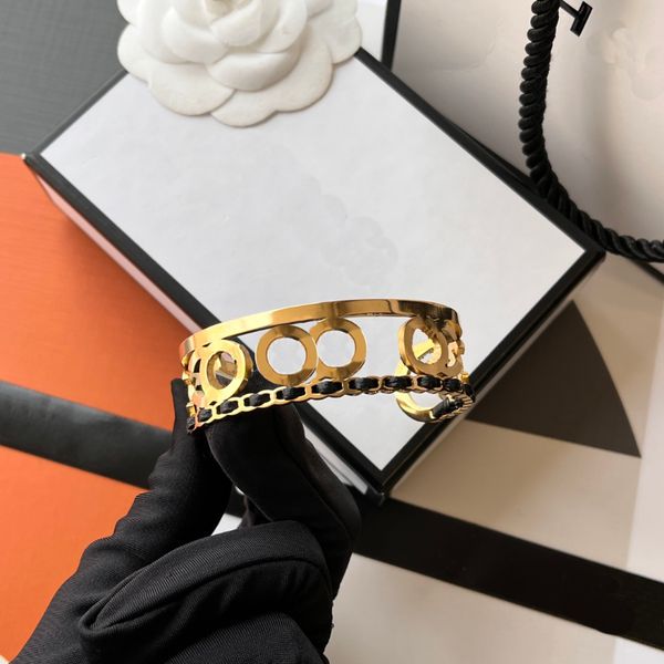 charming 18k gold plated bangle luxury fashion glittering gold channel setting bracelet designed for men and women designer brand love weddi, Black
charming 18k gold plated bangle luxury fashion glittering gold channel setting bracelet designed for men and women designer brand love weddi, Black