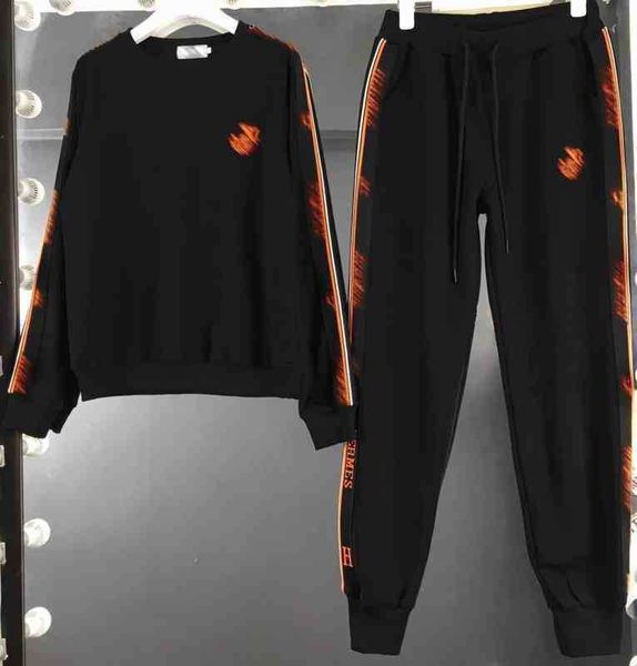 womens two piece pants fashion brand logo print solid color sweatshirts clip with loose sports pants 2 piece sets luxury designer tracksuits, White
womens two piece pants fashion brand logo print solid color sweatshirts clip with loose sports pants 2 piece sets luxury designer tracksuits, White