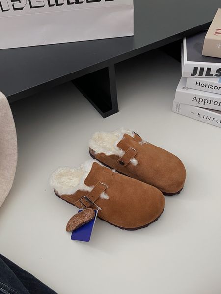 slippers fur shearling suede boston clogs women sandal designer shoes slip on flat mule wool fluff cork slides fashion leather bag head9665., Black
slippers fur shearling suede boston clogs women sandal designer shoes slip on flat mule wool fluff cork slides fashion leather bag head9665., Black