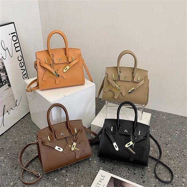 genuine women designer herms bags birkin handbags lock womens 2023 simple fashionable soft leather portable single shoulder
genuine women designer herms bags birkin handbags lock womens 2023 simple fashionable soft leather portable single shoulder