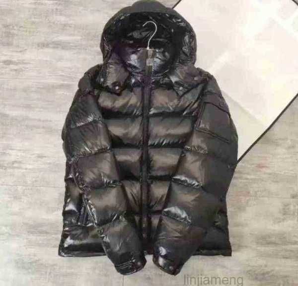 men's down parkas monclair 2021 monclair designer men down jacket europe and america jackets classic style maya black short warm coats
men's down parkas monclair 2021 monclair designer men down jacket europe and america jackets classic style maya black short warm coats