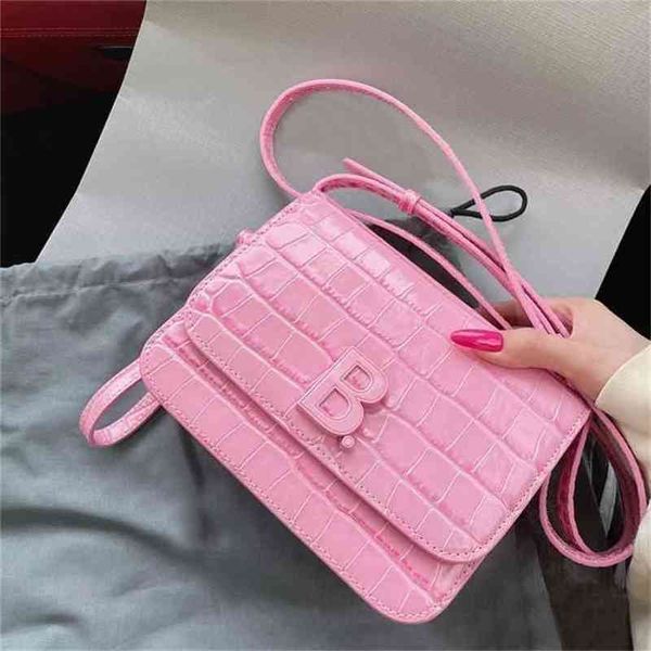 designer balencigas bags hourglass handbags pink leather women's crocodile b-shaped tofu single shoulder cross organ small square bag
designer balencigas bags hourglass handbags pink leather women's crocodile b-shaped tofu single shoulder cross organ small square bag