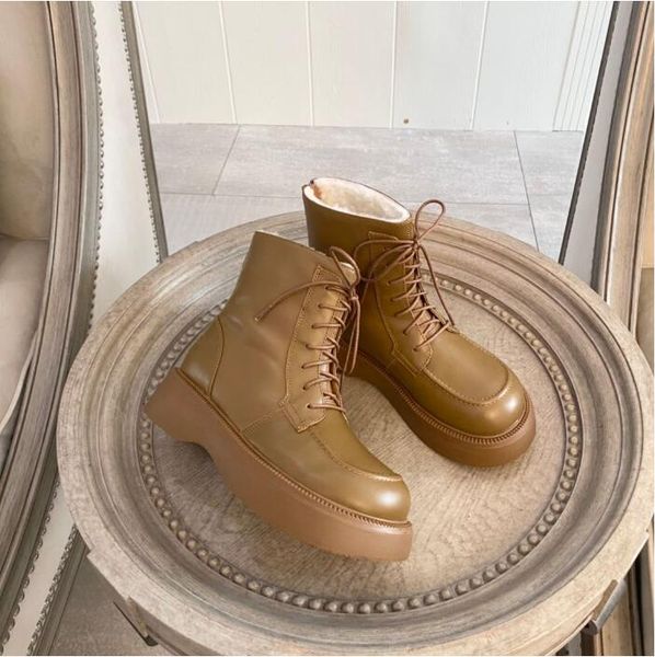 autumn and winter 2022 round head big head thick bottom martin knight dark black boots for women are simple and versatile
autumn and winter 2022 round head big head thick bottom martin knight dark black boots for women are simple and versatile