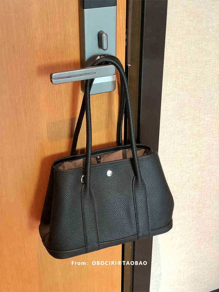 designer handbag shoulder herme crossbody garden leather tote bag women's armpit large capacity one shoulder garden handheld commuting
designer handbag shoulder herme crossbody garden leather tote bag women's armpit large capacity one shoulder garden handheld commuting
