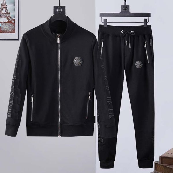 2022 men designer tracksuits fashion two pieces set casual jacket pants clothing suit sport style loose sportwear -xlll 15, Gray
2022 men designer tracksuits fashion two pieces set casual jacket pants clothing suit sport style loose sportwear -xlll 15, Gray