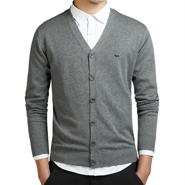 new men polos v-neck cardigan sweater autumn winter cotton harmont embroidery blaine sweaters2903, White;black
new men polos v-neck cardigan sweater autumn winter cotton harmont embroidery blaine sweaters2903, White;black